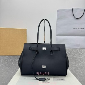 발렌시아가 벨 에어 캐리 올 백 (S,M,XL)