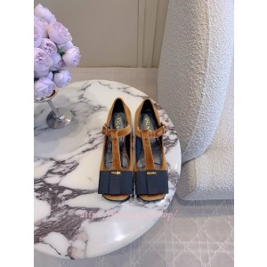 프라다 메리제인 펌프스