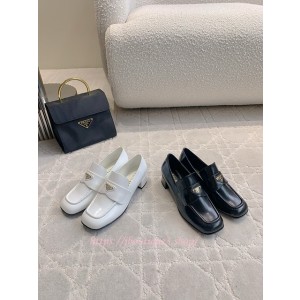 프라다 로퍼 펌프스 (2color)