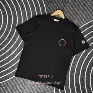 몽클레어 반팔 티셔츠 (남녀 공용)