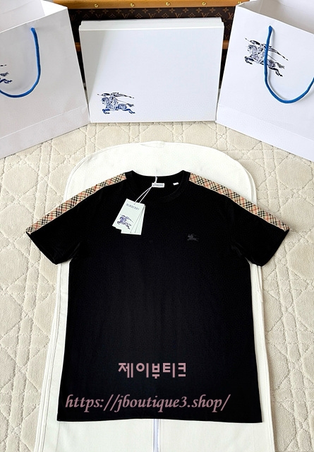 버버리 반팔 티셔츠 (남녀 공용)