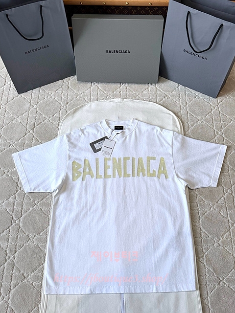 발렌시아가 반팔 티셔츠 (남녀 공용)