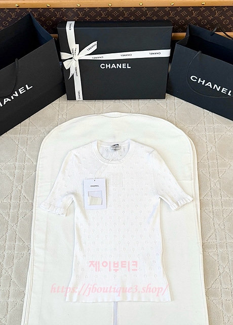 샤넬 반팔 니트