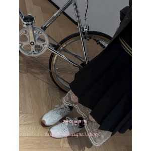 미우미우 스니커즈