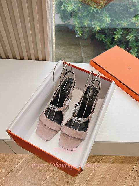 에르메스 켈리 샌들