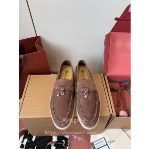 로로피아나 썸머워크