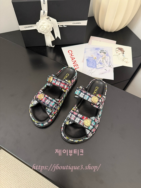 샤넬 벨크로 슬리퍼