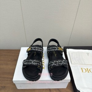 디올 벨크로 샌들