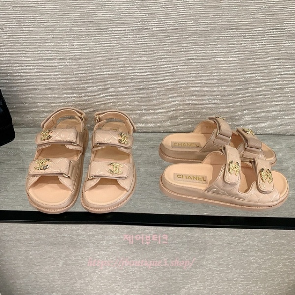 샤넬 벨크로 슬리퍼 샌들