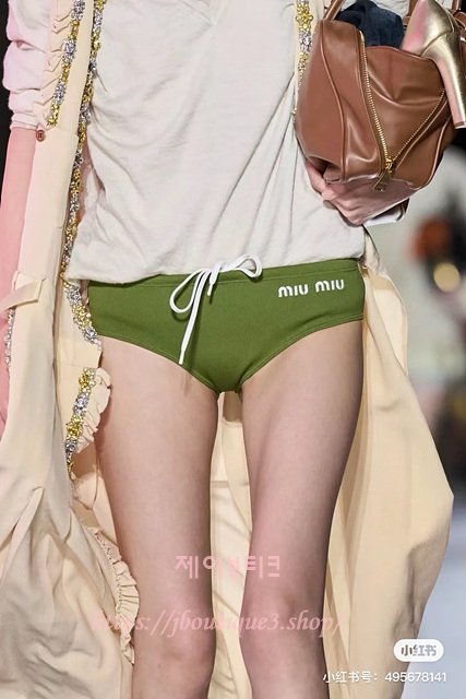 미우미우 스윔 팬츠