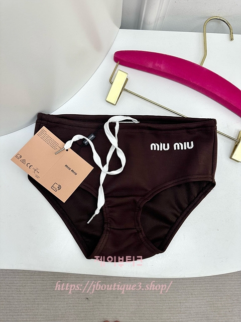 미우미우 스윔 팬츠