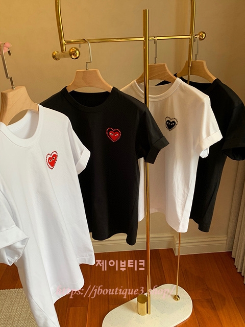 꼼데가르송 반팔 티셔츠 (4color)