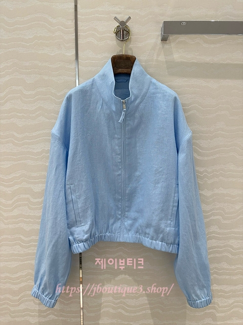 로로피아나 바람막이 자켓