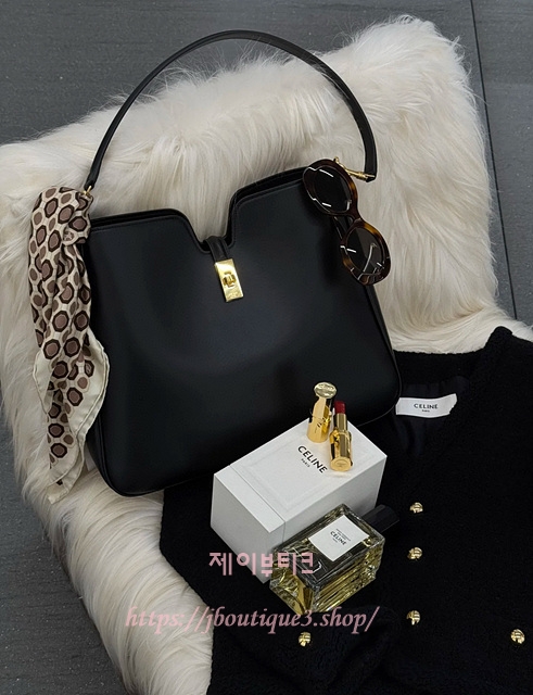 셀린느 소프트 16 까미유 백 스몰