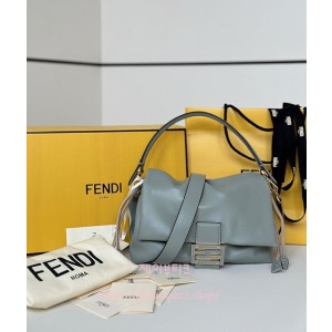 펜디 맘마백 (스몰,미디엄)