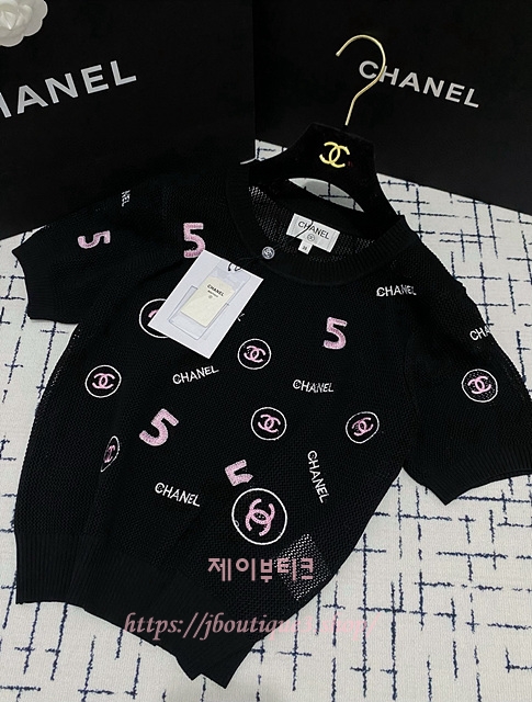 샤넬 반팔 니트