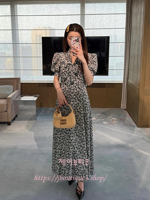 미우미우 원피스