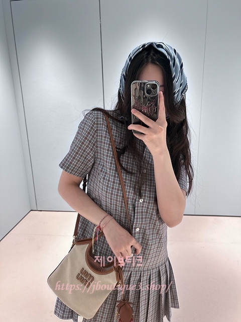 미우미우 셔츠 원피스