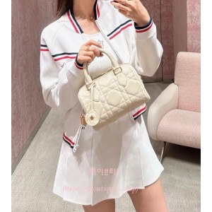 디올 집업 자켓