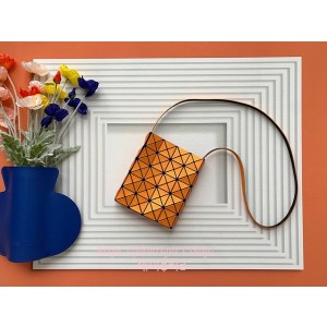 바오바오 프리즘 숄더백