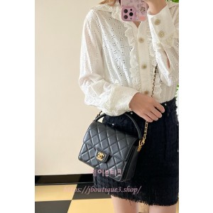 샤넬 24K 핸들 플랩백