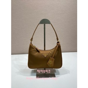 프라다 리에디션 2005 리나일론 미니백