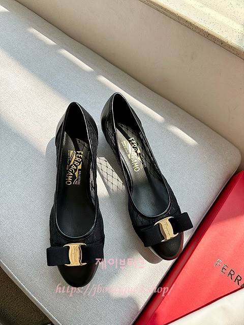 페라가모 바라 펌프스