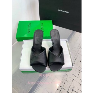 보테가 베네타 블링크 뮬