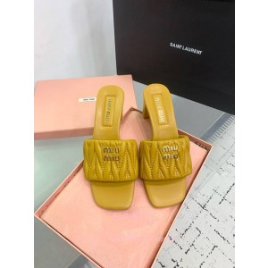 미우미우 마테라쎄 샌들