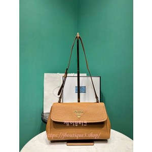 프라다 스몰 가죽 숄더백