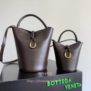 보테가 베네타 리베르타 버킷 (스몰,미디엄)