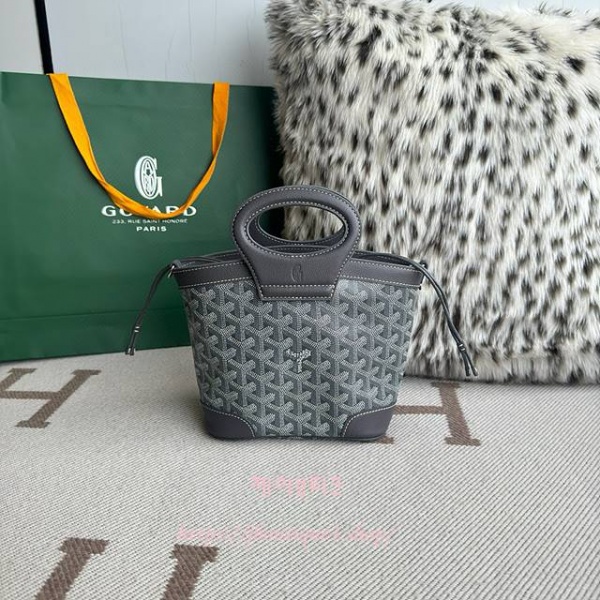 고야드 벨루가 미니백