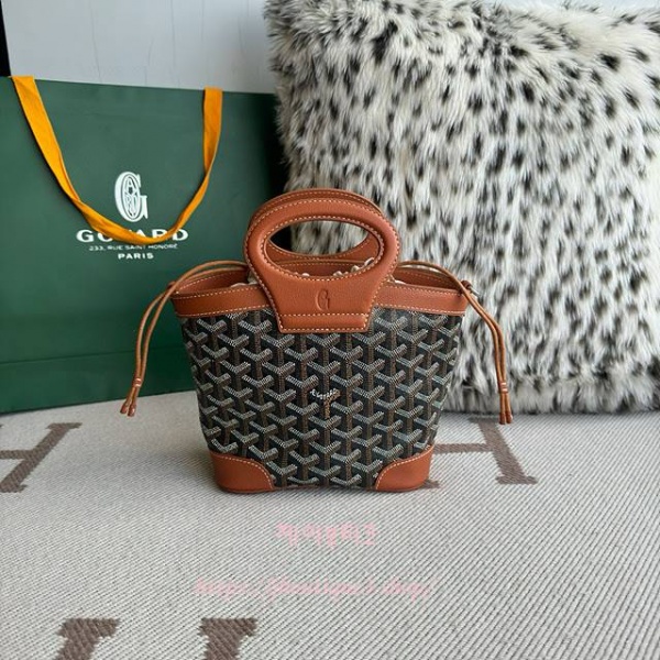 고야드 벨루가 미니백