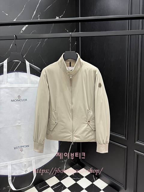 몽클레어 남성 자켓