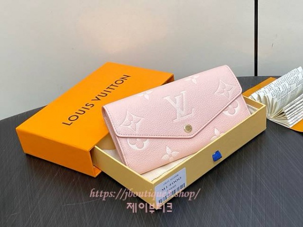 루이비통 사라 월릿