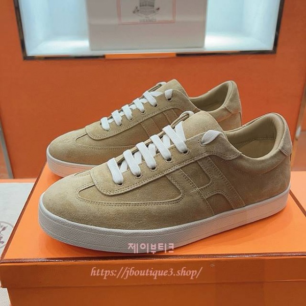 에르메스 Boomerang 남성 스니커즈