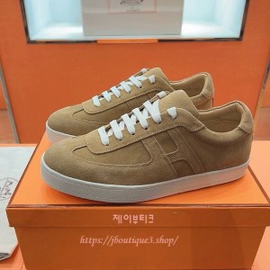 에르메스 Boomerang 남성 스니커즈