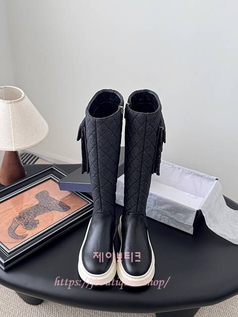 샤넬 롱 부츠