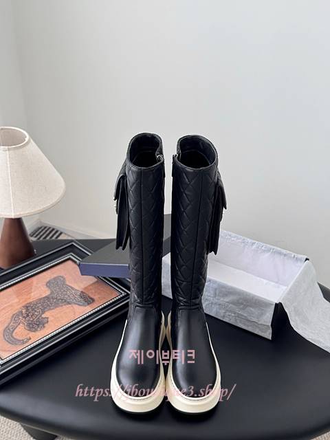 샤넬 롱 부츠