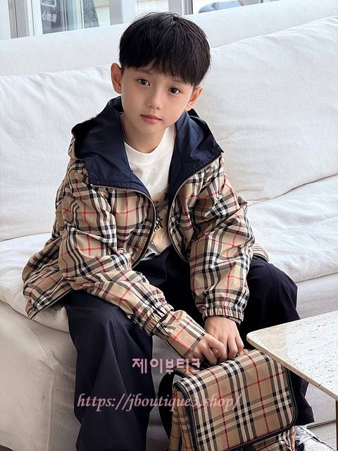 버버리 키즈 자켓
