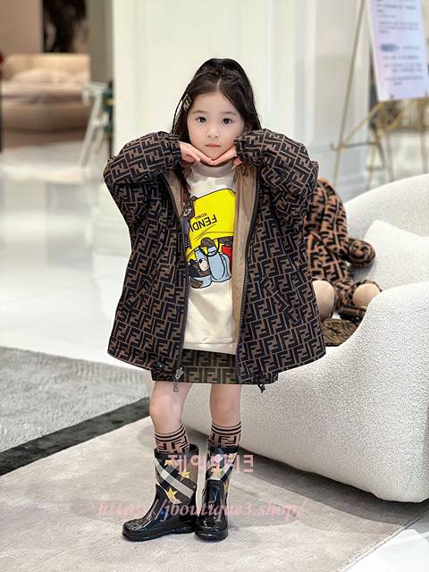 펜디 키즈 자켓