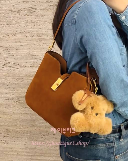 셀린느 소프트 16 까미유 백 스몰