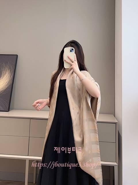 루이비통 스카프