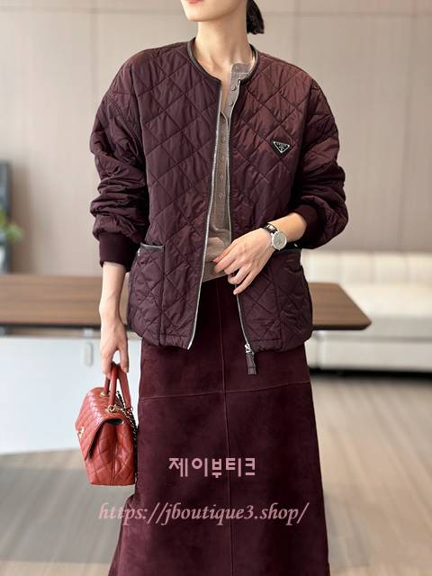 프라다 퀼팅 점퍼 (2color)