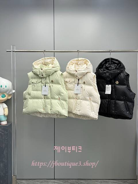 몽클레어 Pario 후드 패딩 베스트 (3color)