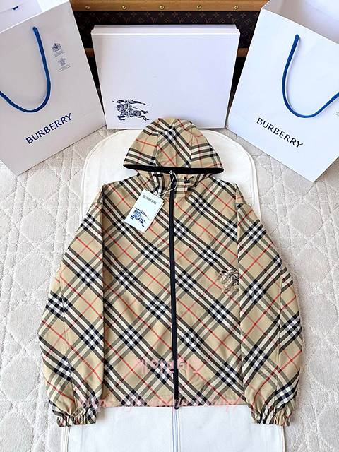 버버리 리비서블 남성 바람막이 자켓