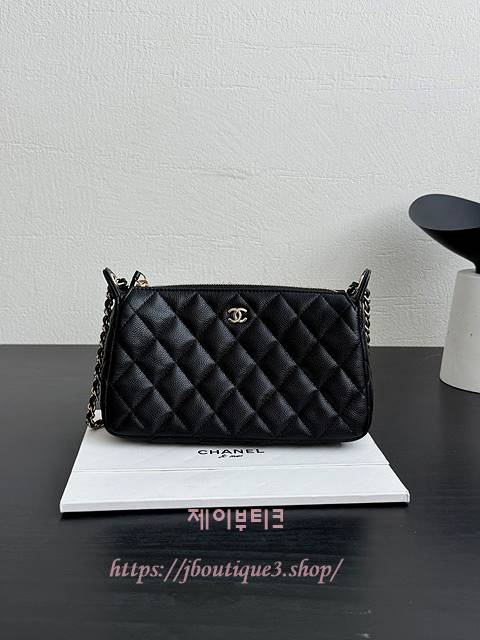 샤넬 25A 크로스 숄더백