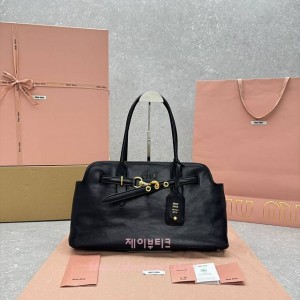 미우미우 아방뛰르 백 라지