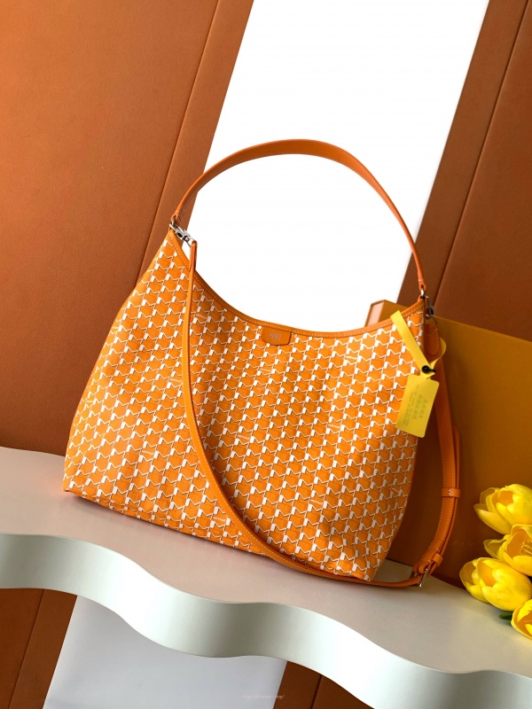 고야드 MOYNAT 호보백