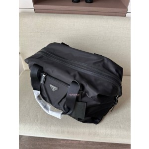 프라다 리나일론 및 사피아노 가죽 더플백